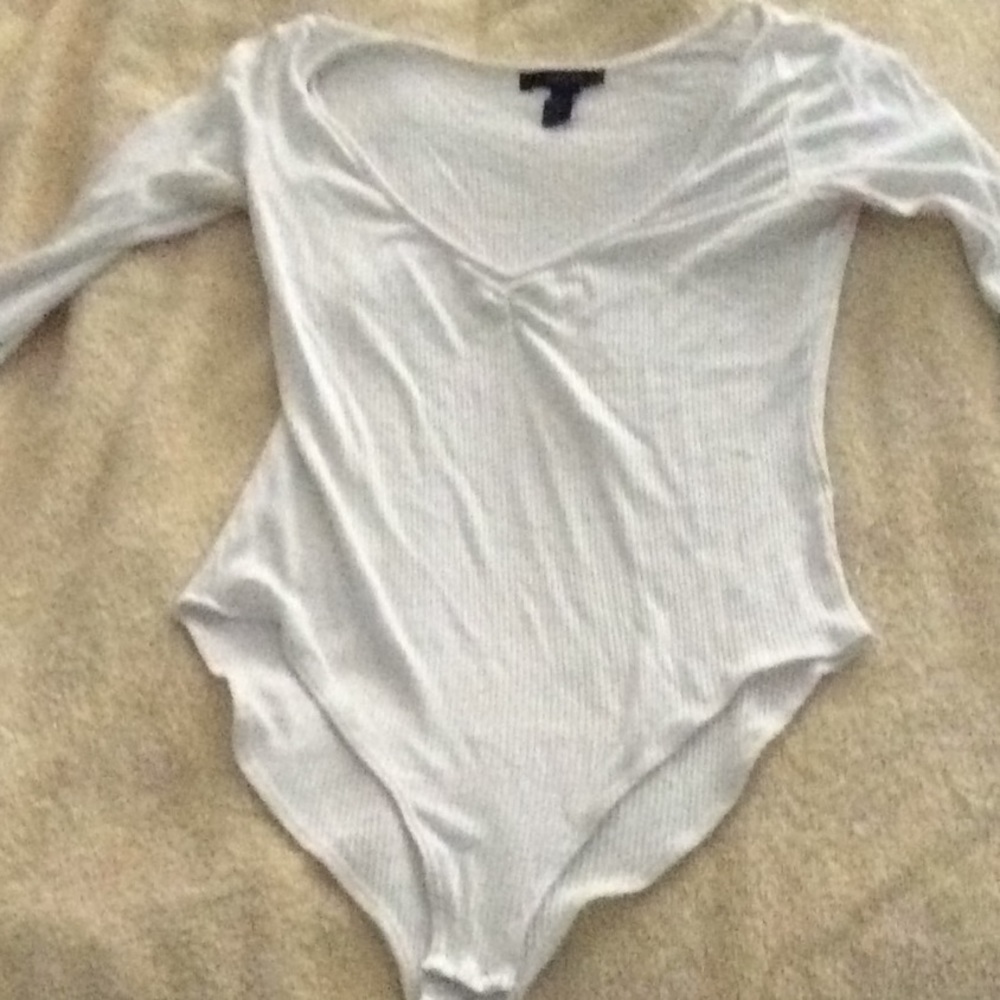 White forever 21 bodysuit
